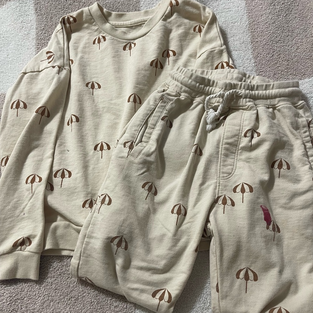 Kids Beige Umbrella Print Matching Set